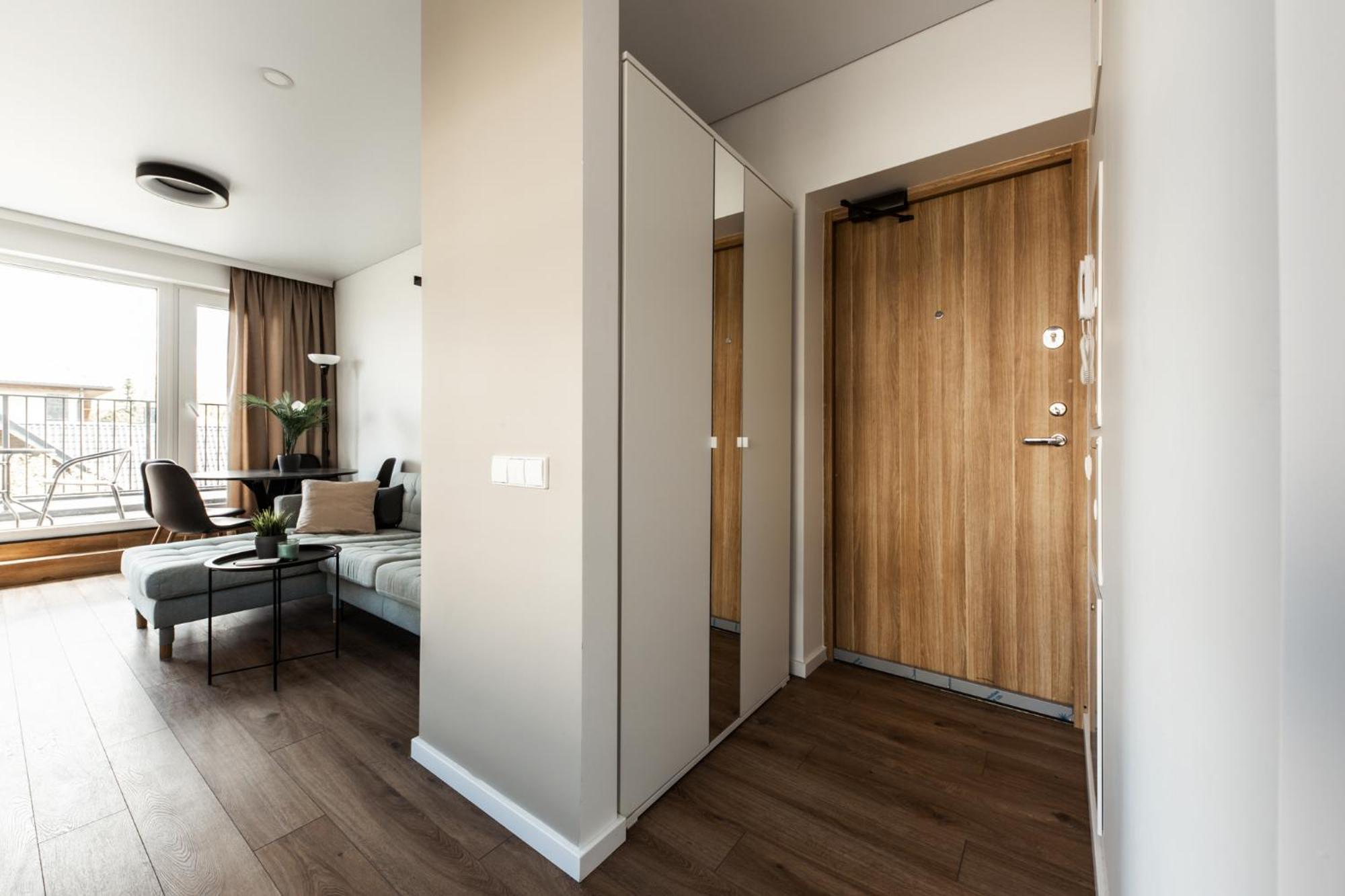 2 Floor With Amazing Terrace